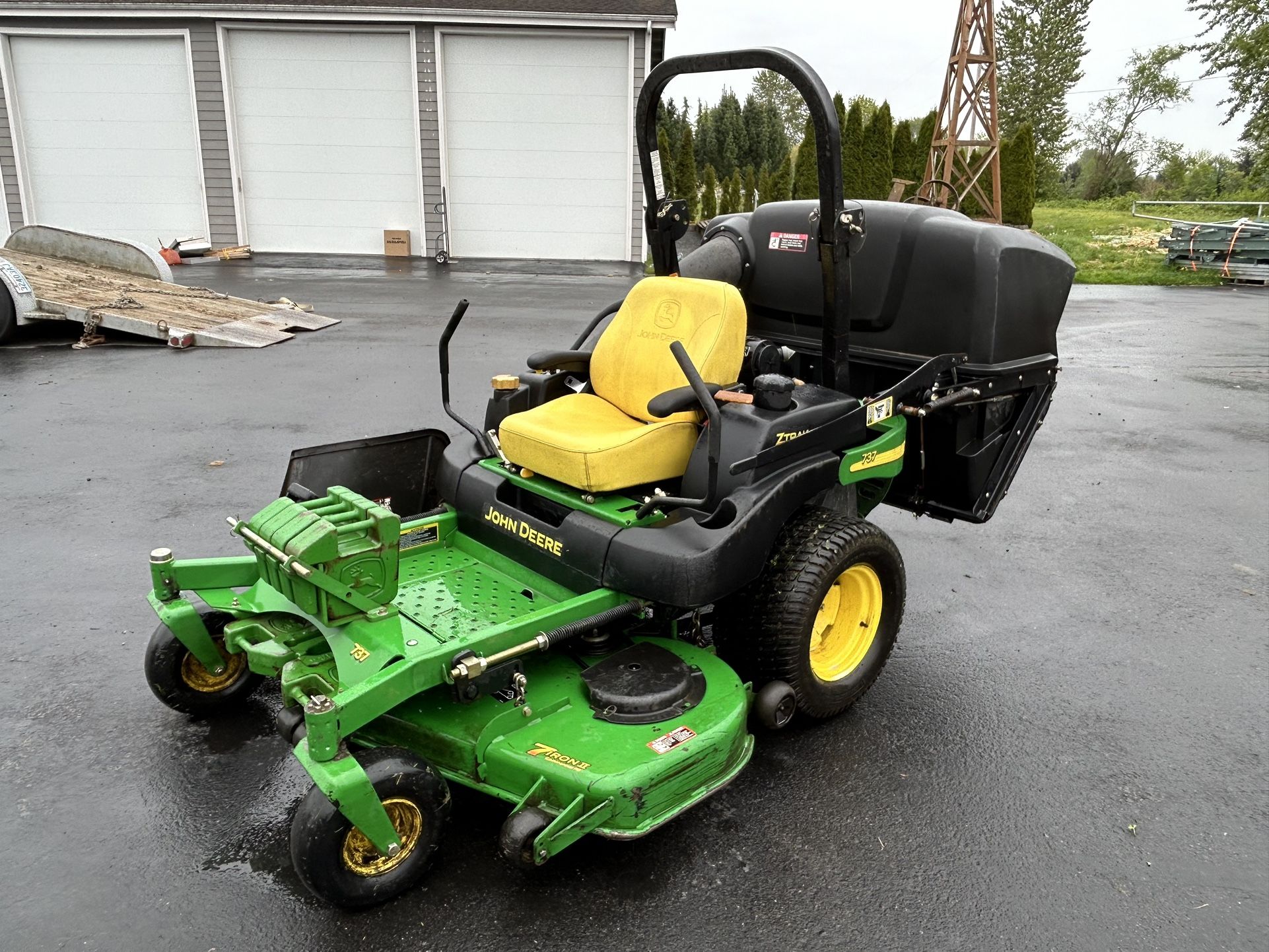 Commercial John Deere Mower - Low Hours