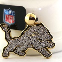 NFL Lion Gold Pendant 10K Gold, 4.3g, Natural Diamond Logo (True Fans) Mens Womens jewelry Sport Game