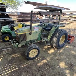 Tractor John Deere