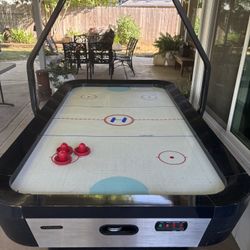 Air Hockey Table 