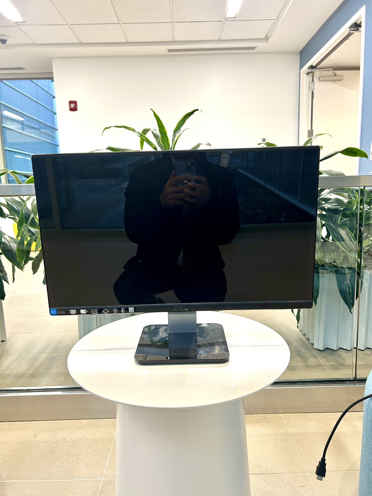 Dell 23" Black LCD Computer Monitor - S2340Mc