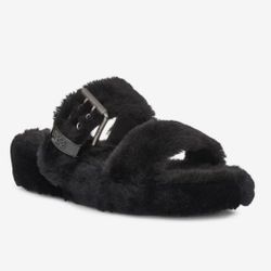 UGG Slipper Sandals Cute For Summer Or Fall Size 6 Woman's New