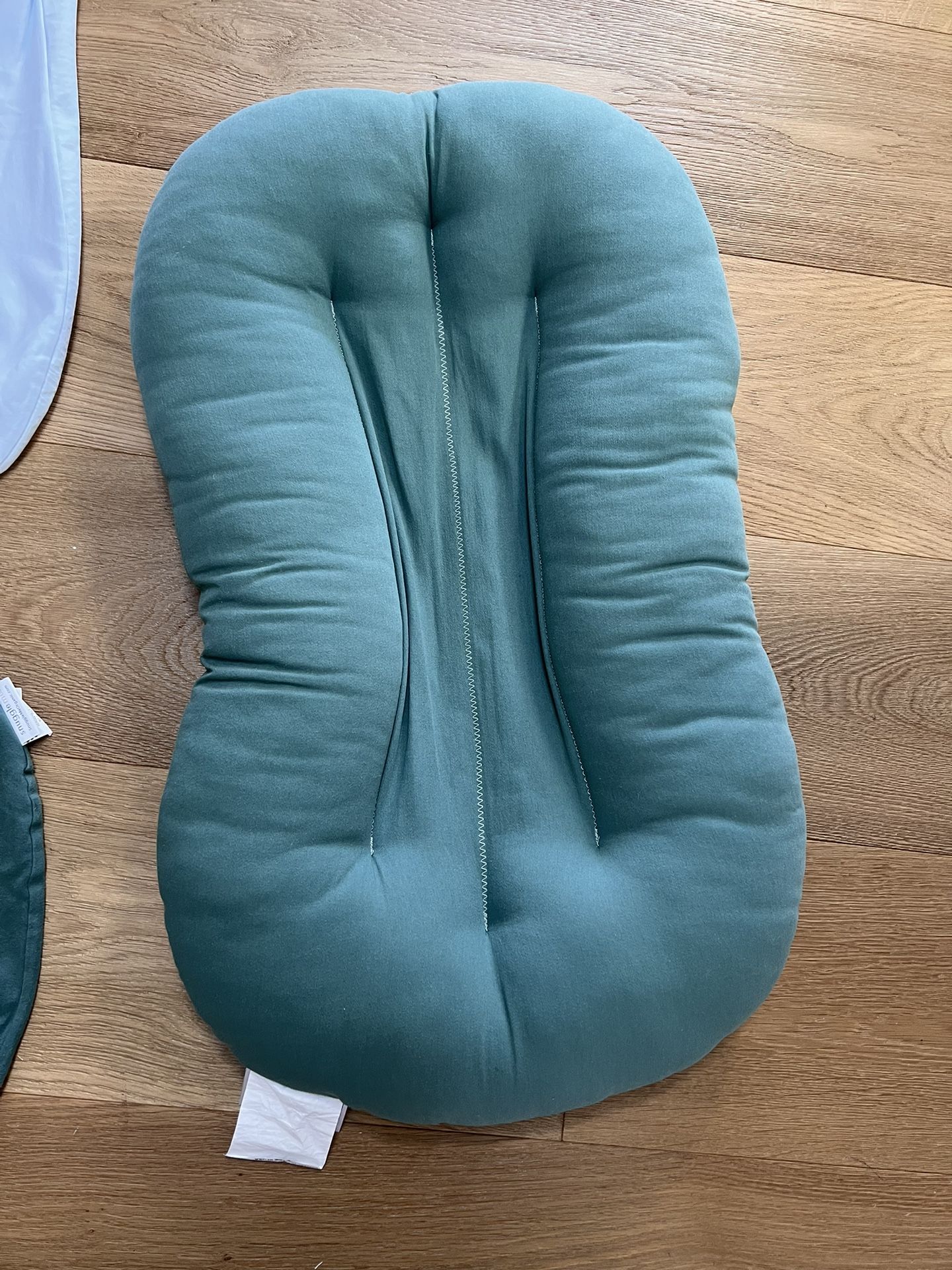 Snuggle Me Organic Lounger Pillow