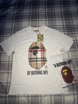 A BATHING APE (BAPE) • T-SHIRTS