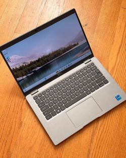Dell Latitude 5430 14" (Intel i5 12th Gen / 16GB RAM / 512GB SSD) — Fast & Portable