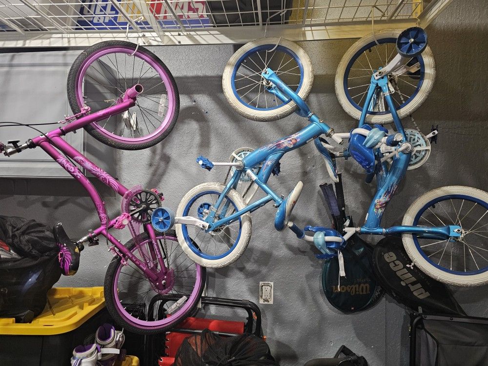 3 Kids Bikes