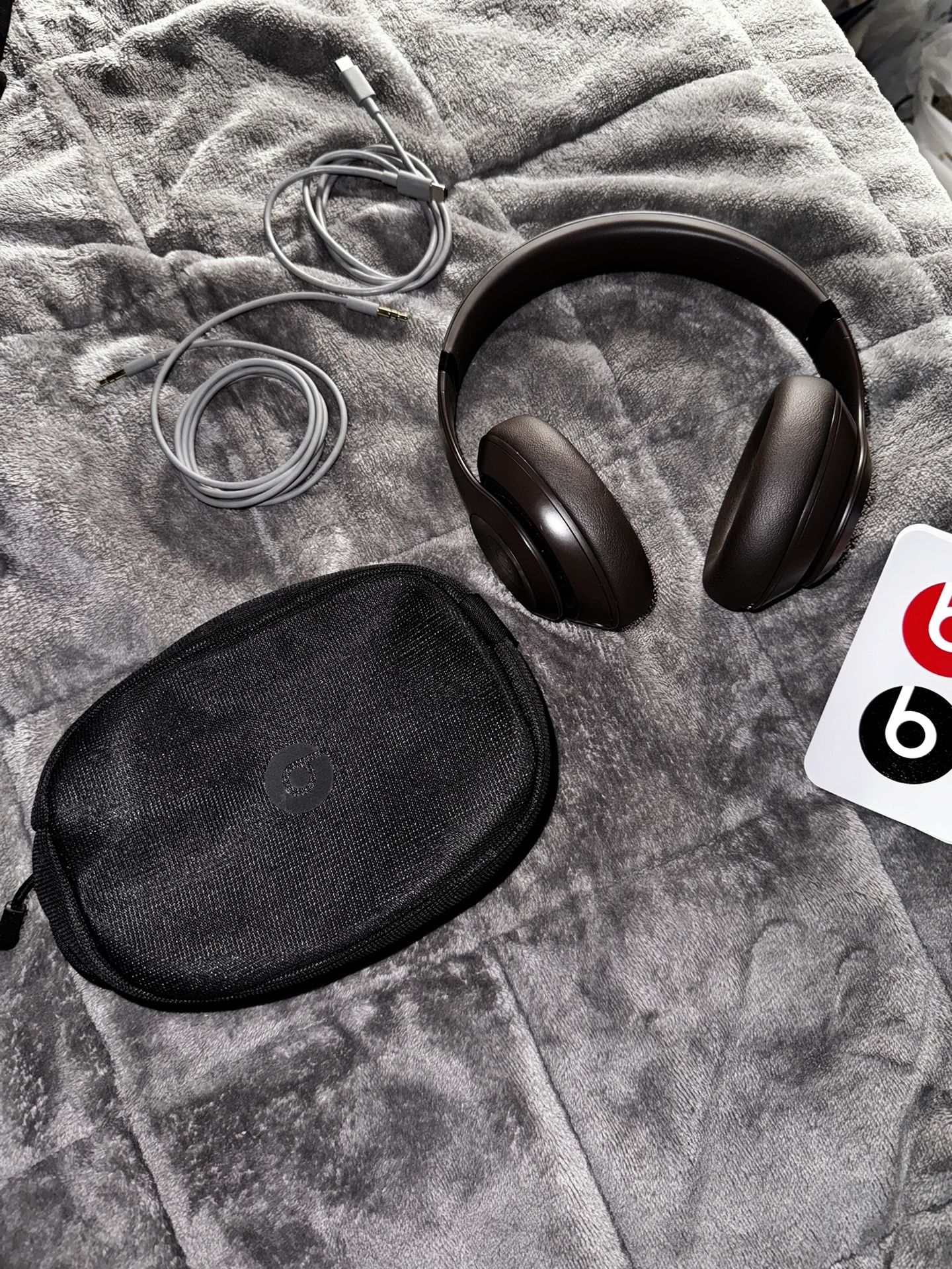 Studio Beats Pro Brown