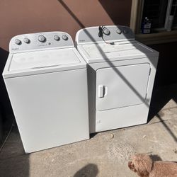 Whirlpool Washer And Dryer Set