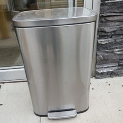 Trash Can