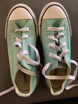 Size 1 Converse
