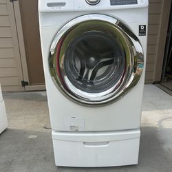 Front Load Washer And Gas Dryer