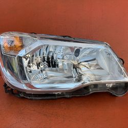 2014 2015 2016 SUBARU FORESTER RIGHT PASSENGER SIDE HALOGEN HEADLIGHT OEM
