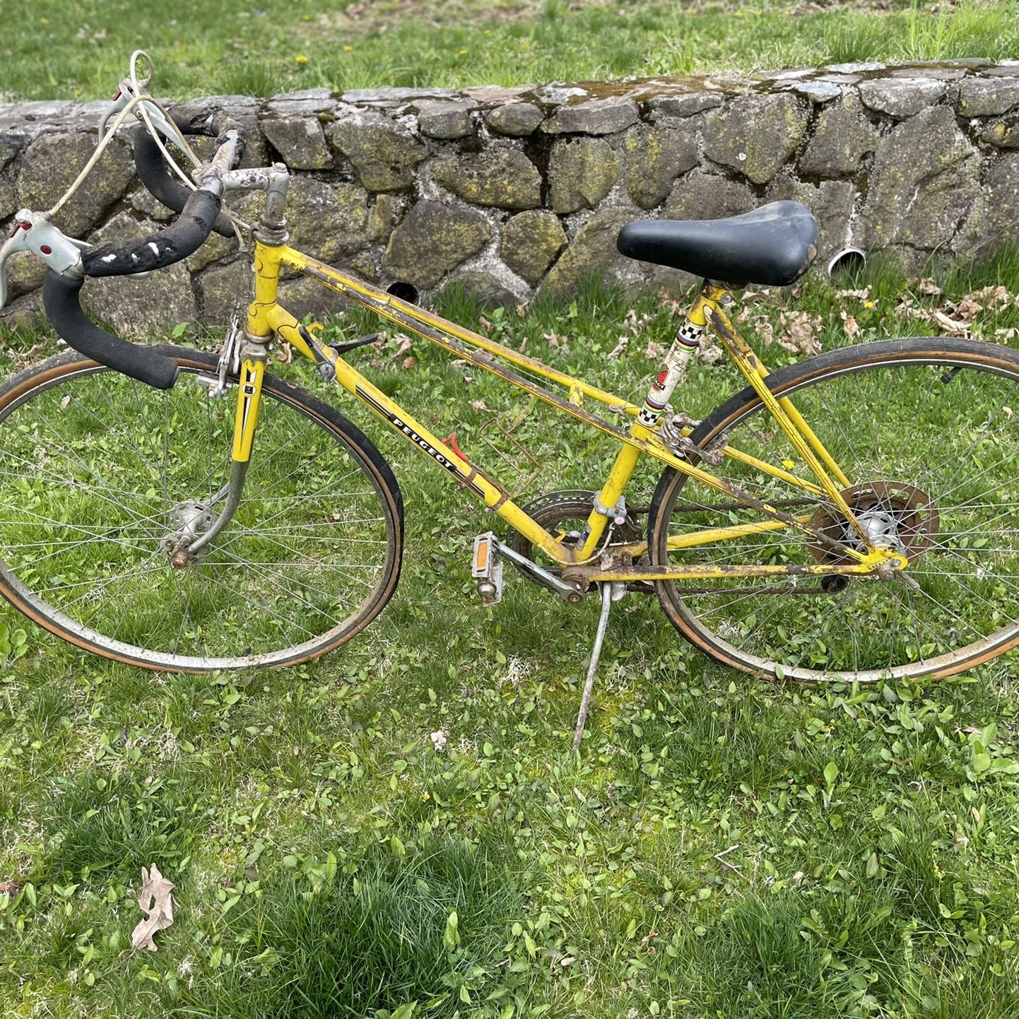 Vintage Peugeot Bike With mafac racer Braking System for Sale in