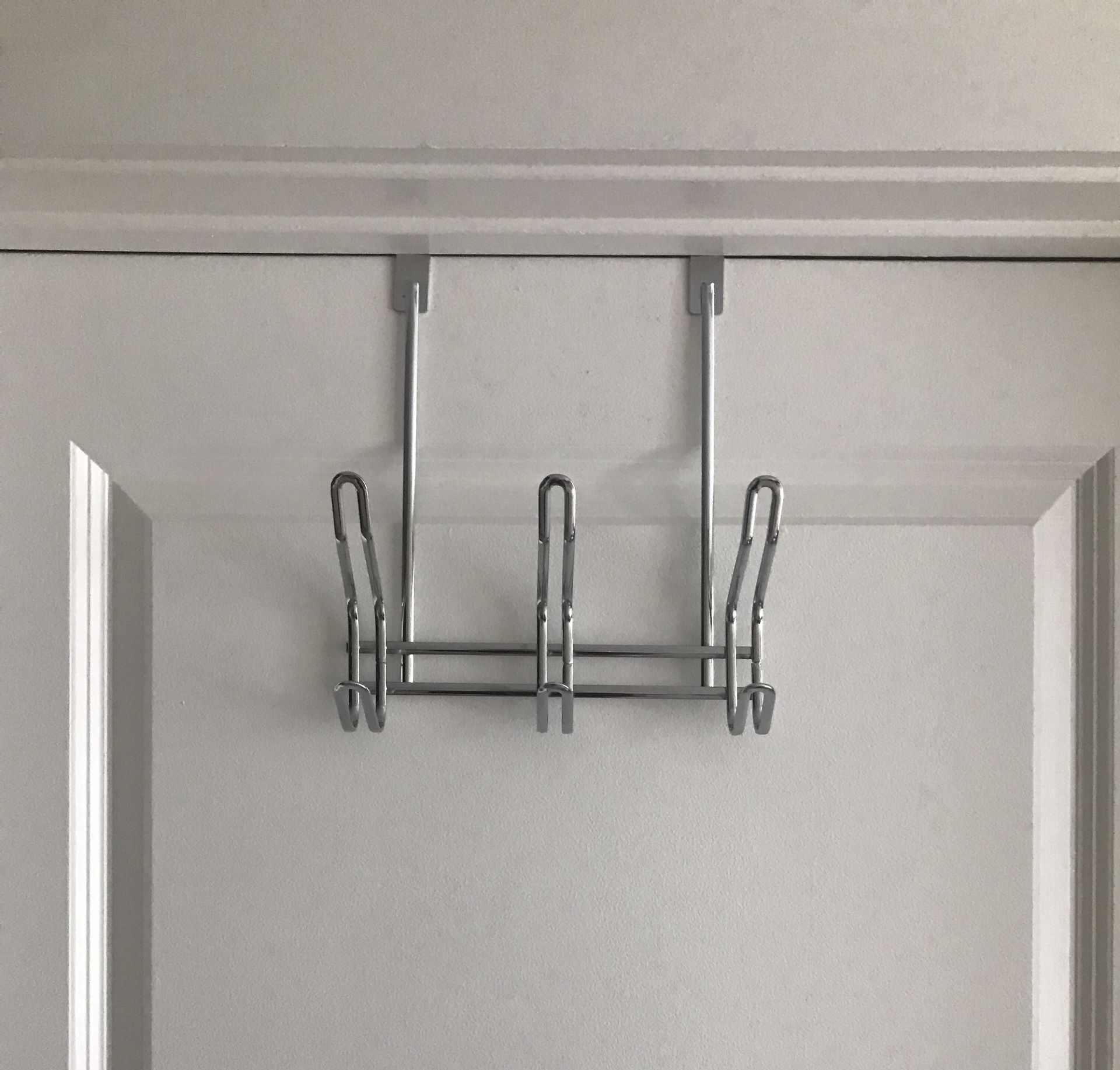 Over-The-Door Hanger with 3 Hooks