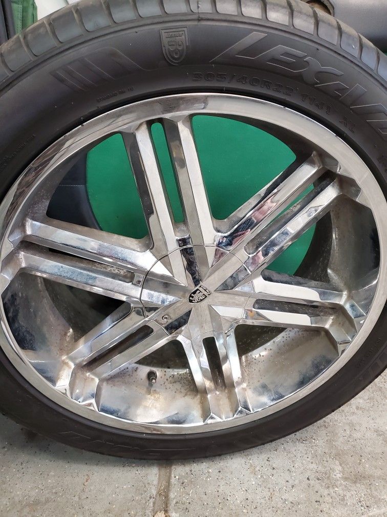 22 Inch Rims Came Off 2007 Ford F150 6x135 Bolt Pattern