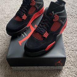 Jordan 4 Red Thunder Size 9M