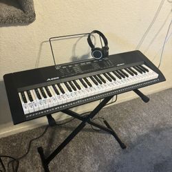 Lesis Melody 61 Keyboard