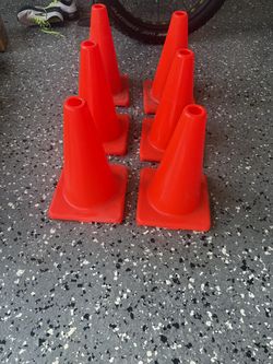 12" Exerise Cone Markers (6 of them)