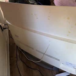 LG 65in Curved TV