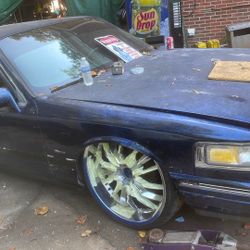 Lincoln town car with airbags