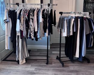 WOMEN CLOTHES / JUNIORS TEEN CLOTHES / MENS CLOTHES