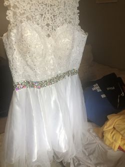 Sweater, bag & pink hats