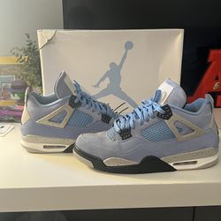 JORDAN 4 UNIVERSITY BLUE