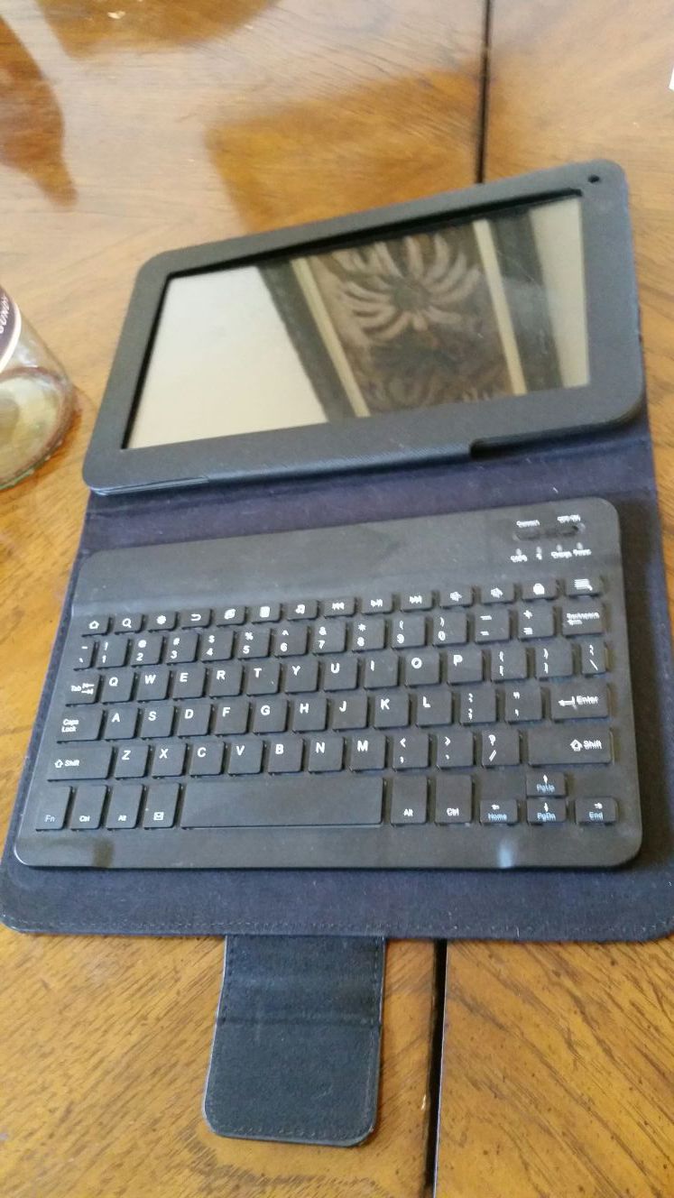 proscan tablet with bluetooth keyboard