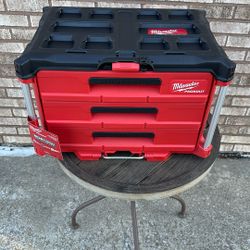 Milwaukee 3 Drawer Packout. New 