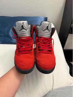 Jordan 5 Retro “Raging Bull Red”