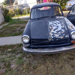 1970 VW Squareback