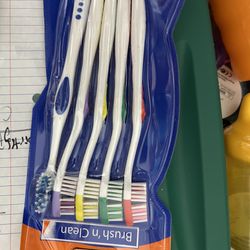 Brand new 5 pack brush’s