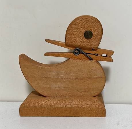 Vintage Wood Handmade Duck Figurine With Clothespin Note Holder Freestanding Home Decoration Accent