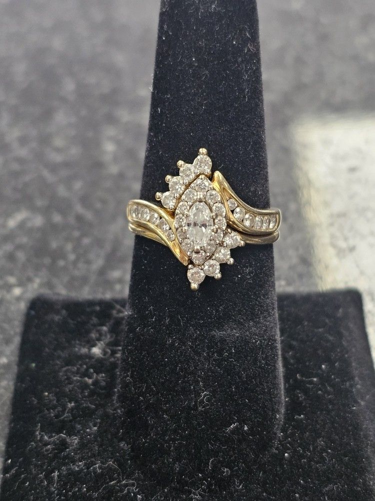 14kt YG Diamond Wedding Set. (C-5) SIZE 7. TWD: 1ct. ASK FOR RYAN. #4(contact info removed)-01