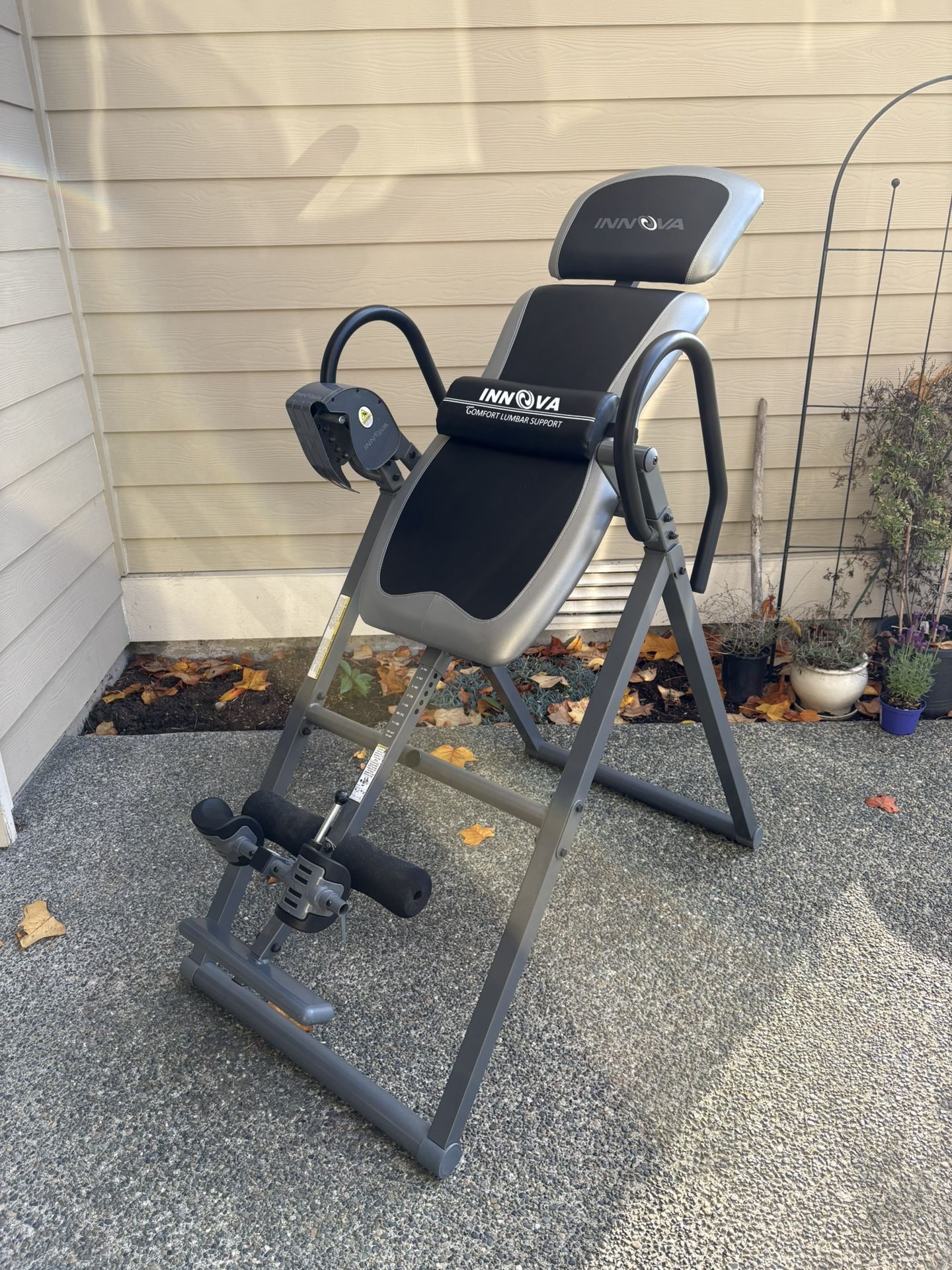 Inversion Table - Innova