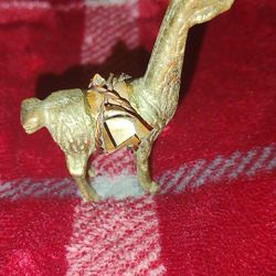 Vintage Brass Llama Figurine – Handcrafted with Stone Saddle