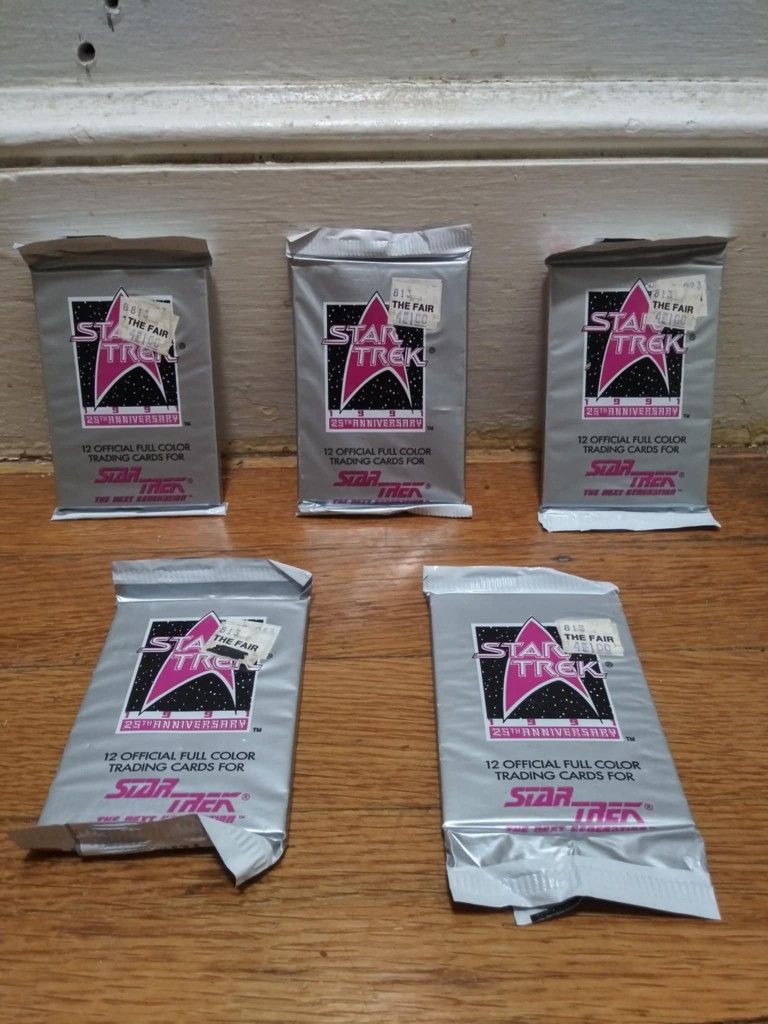 Star Trek 1991 25th Anniversary The Next Generation Sealed Packs 5 Altogether.