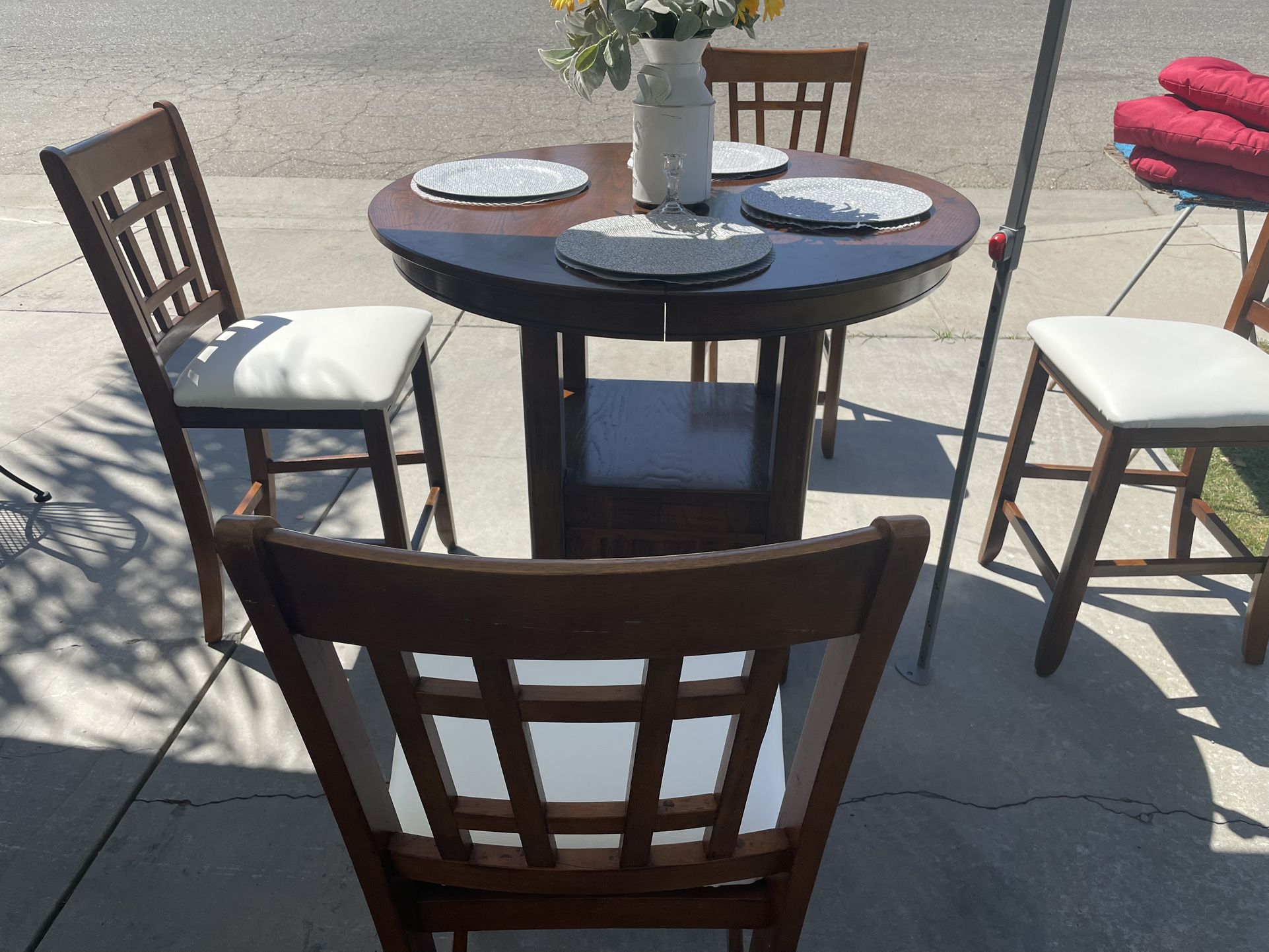 Kitchen Table