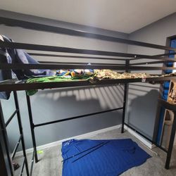 Twin Loft Bunk Bed.  No Delivery, Must Pick Up.