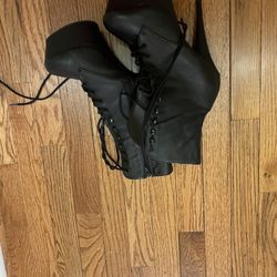 Pleaser Dancing Shoes Size 9