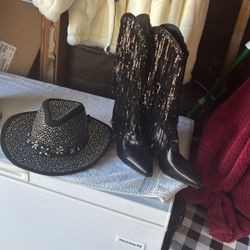 Cowboy boots with a hat