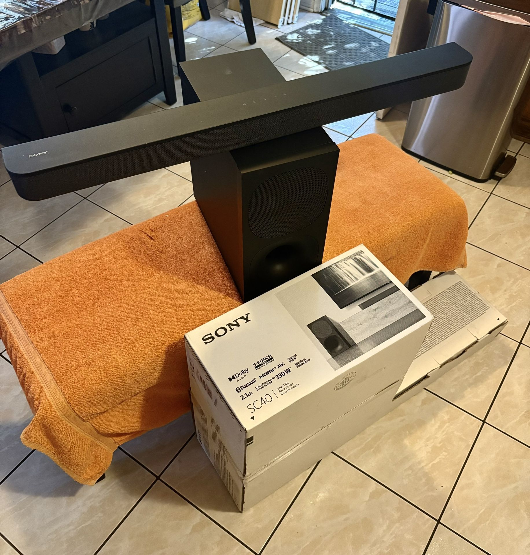 Sony HT-SC40 Soundbar System – Wireless Subwoofer , Dolby Audio , 330W Total Power , Bluetooth , S-Force Pro Surround