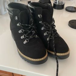 New Women’s Boots Size 7 – Ortholite Eco