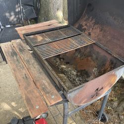 Grill & Smoker