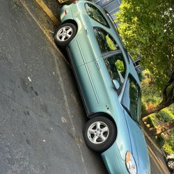 2000 Ford Taurus