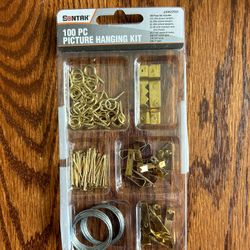 SONTAX 100 Piece Picture Hanging Kit New Open Package