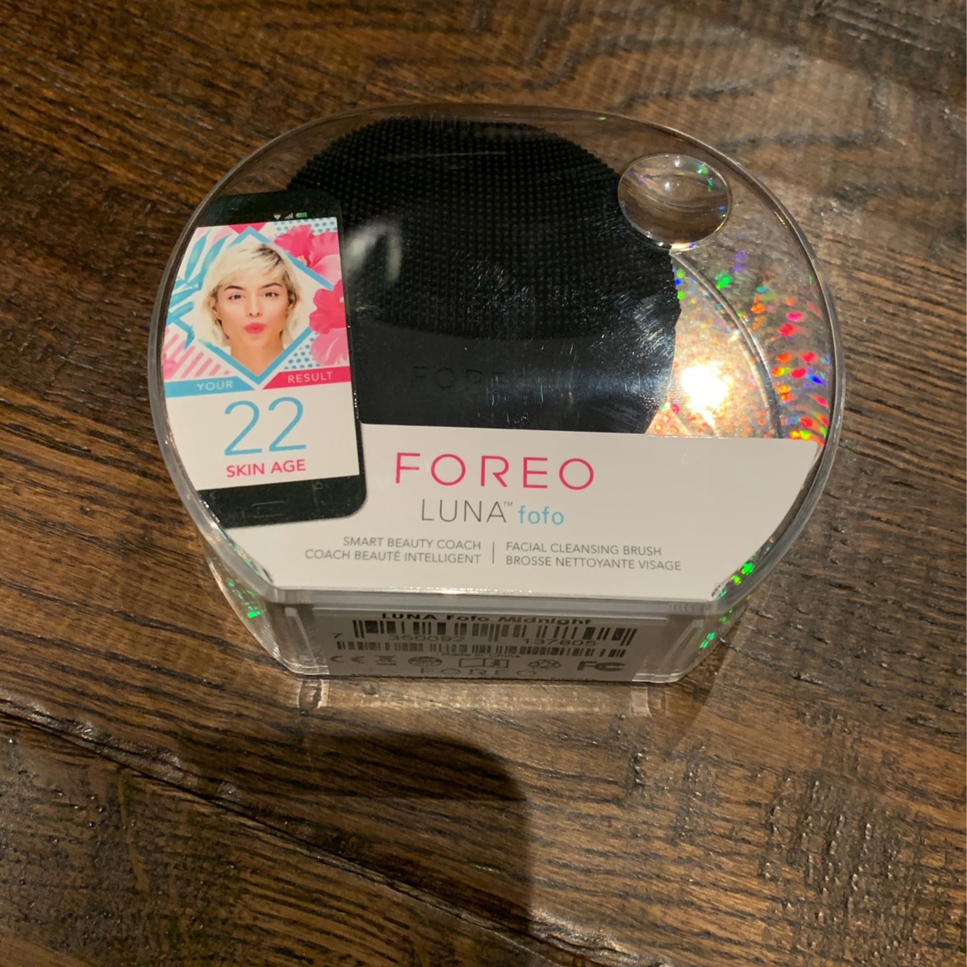 Brand New Never Opened FOREO LUNA fofo Smart Beauty Cleaning Brush (89 Dallors Value) 