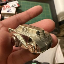  1989 Batmobile Cocoon Shield armor Batman Beagle Collection pullback car.