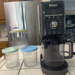 Ninja Créami Deluxe + 2 Extra Pint Containers