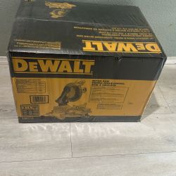 Dewalt Saw 